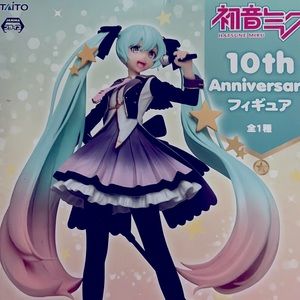 Hatsune miku 10th anniversary figure from Japan never opened